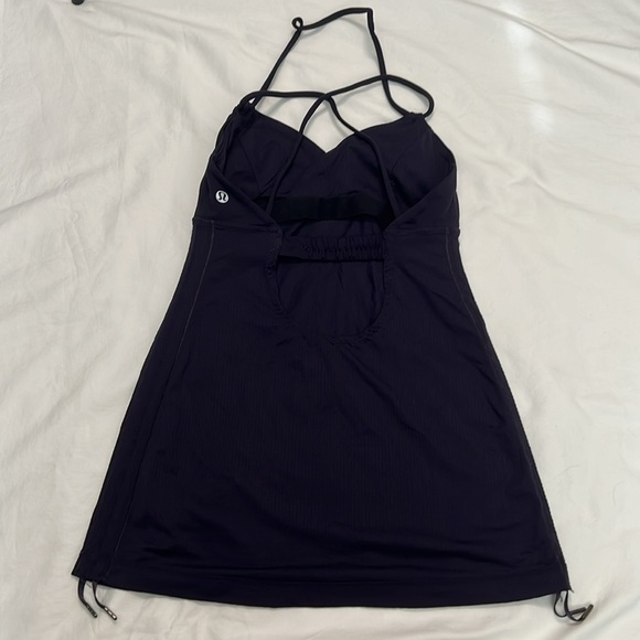 Lululemon Integrity Hot Tank Black Swan Size 2 - Picture 3 of 8